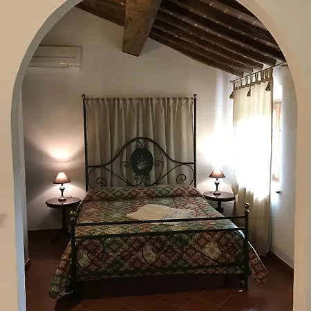 Loghino 4* Volterra